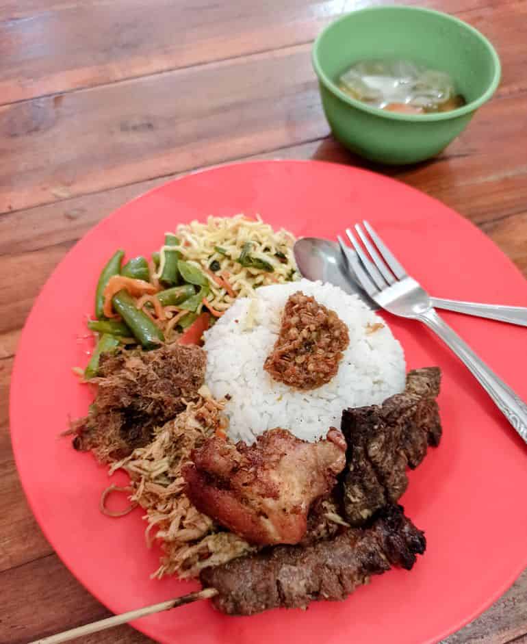 Nasi Campur Bali Paling Otentik Dan Enak Grab ID