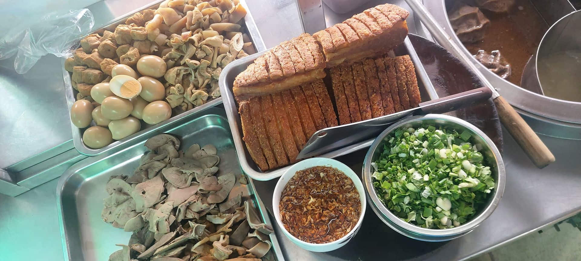 ก๋วยจั๊บน้ำข้นแม่มะลิ โชคชัย 4