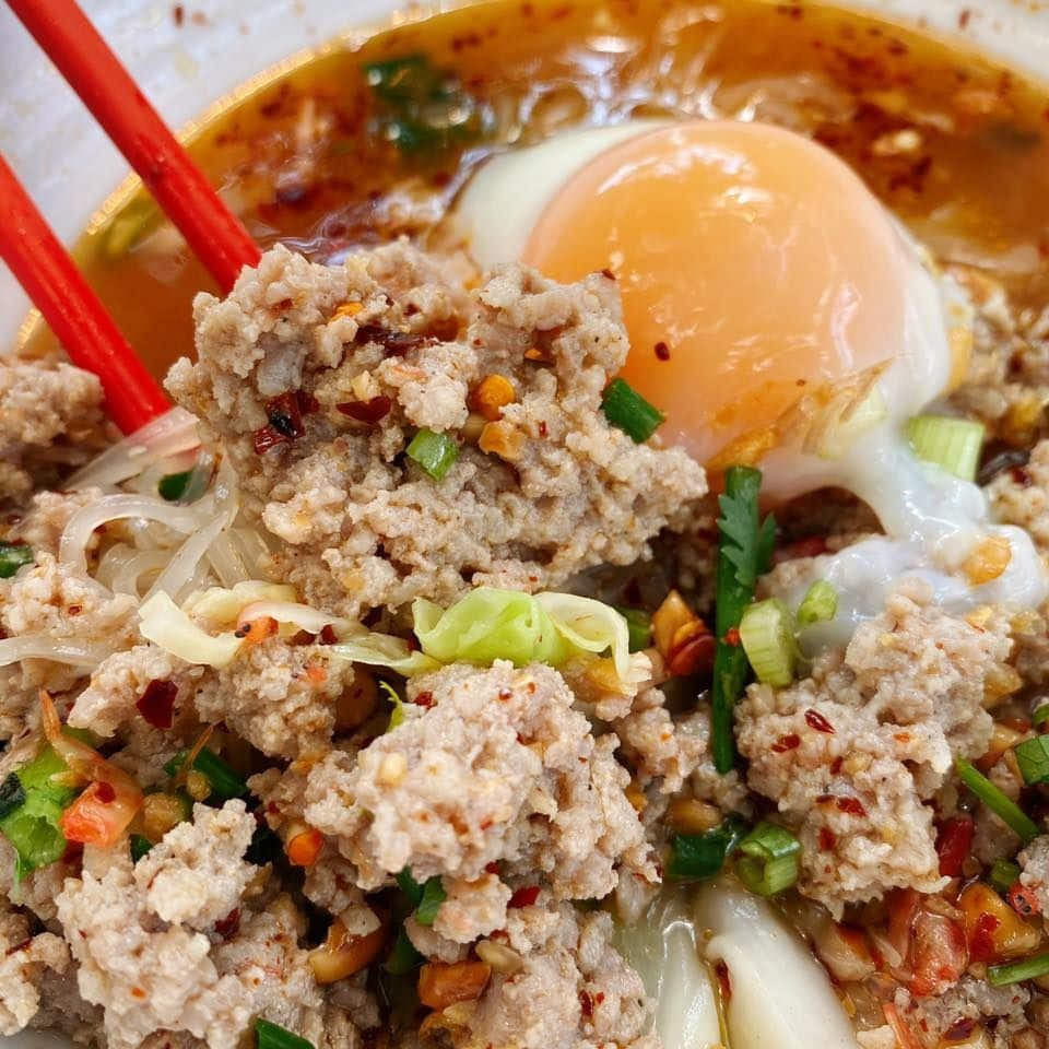ก๋วยเตี๋ยวเตาถ่านออนเซ็น