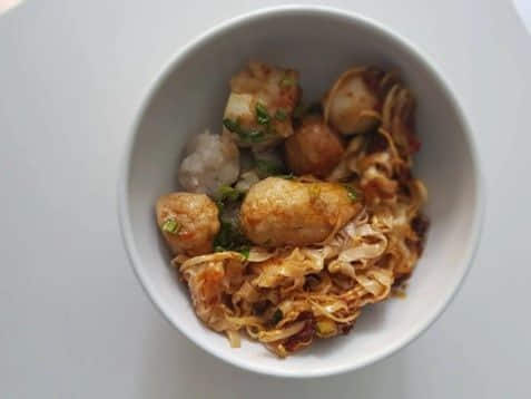 ก๋วยเตี๋ยวแคะจุฬาเจ้าเก่า 
