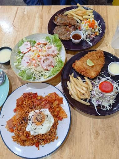 สเต็กอาม่า สาขา บรรทัดทอง 
