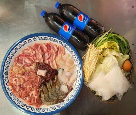 ตุ้ยหมูกระทะ & บ่อตกกุ้ง สาขาราชพฤกษ์ 

