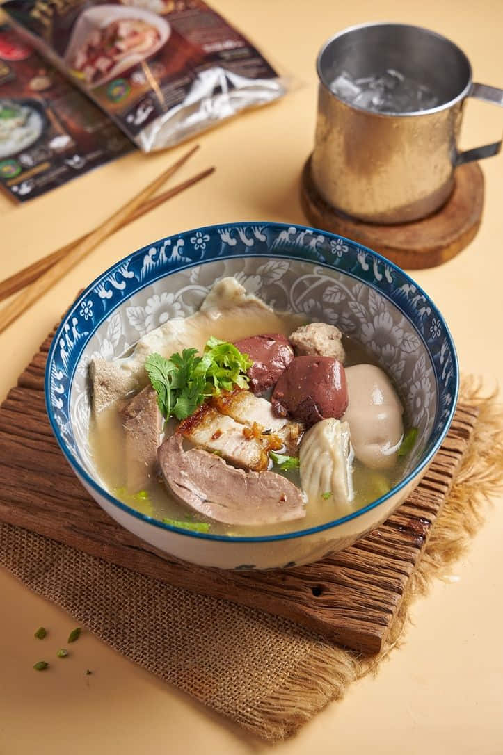 ก๋วยจั๊บนายเล็ก อ้วน
