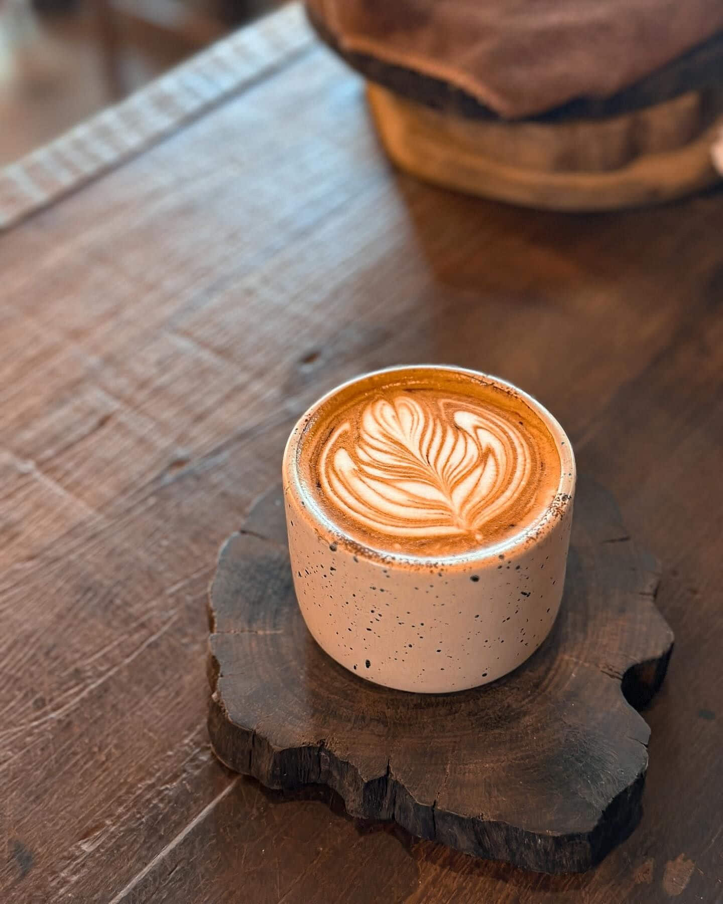  Rawvaela Café 