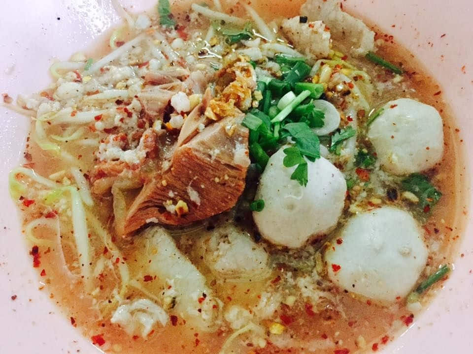 ร้านเจ๊แอ๊ด ก๋วยเตี๋ยวต้มยำสูตรมะนาว