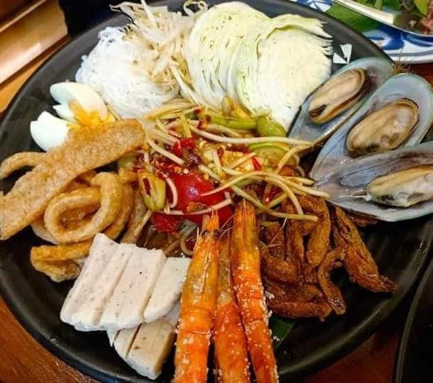 พระราม 9 ไก่ย่าง