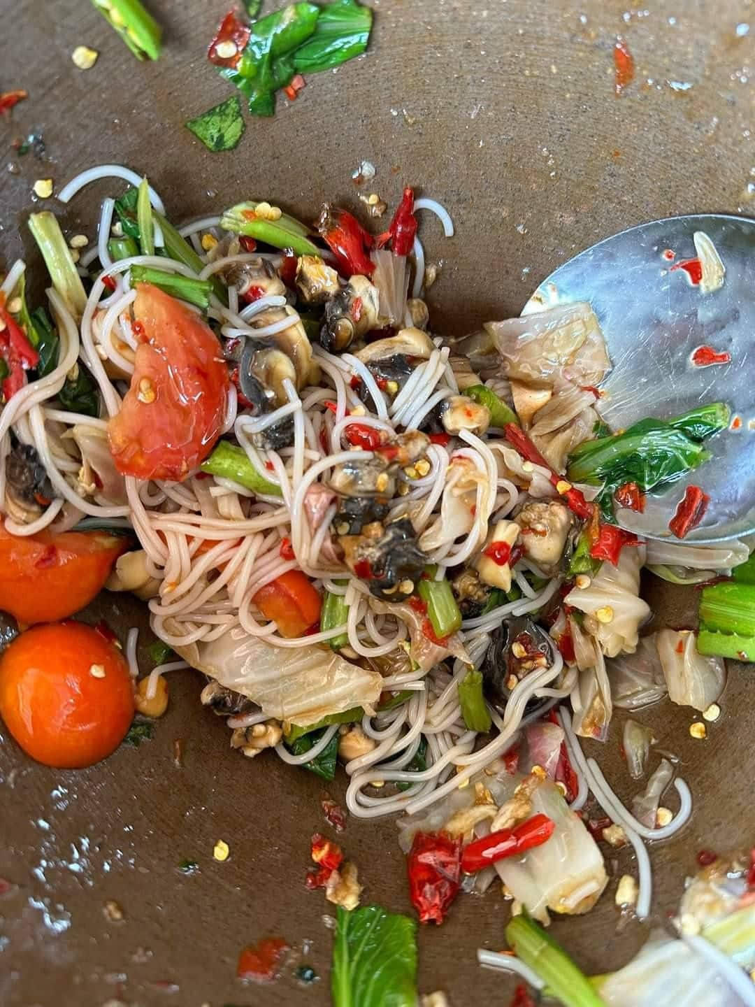 ส้มตำ พอลล่า