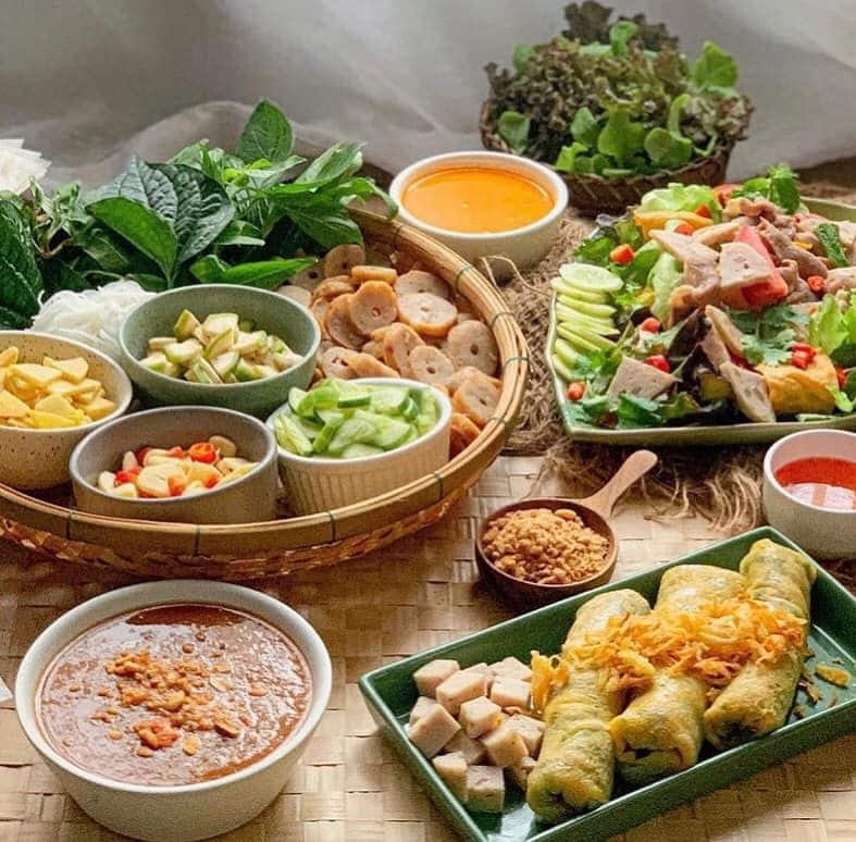 วิลลี่แหนมเนือง 