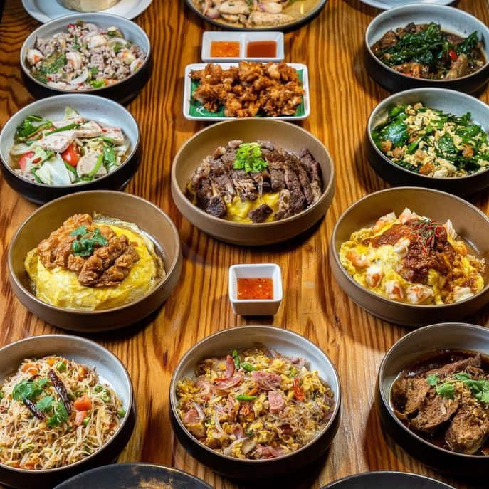 บ้านหญิง​​​ เซ็นทรัล​พระราม​ 9
