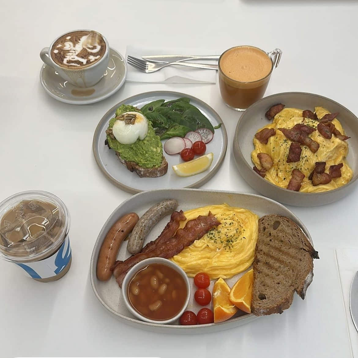 Mono cafe bkk l coffee all day breakfast
