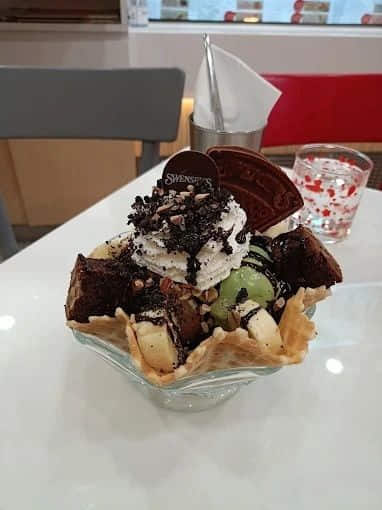 Swensen's Wanglang Market
