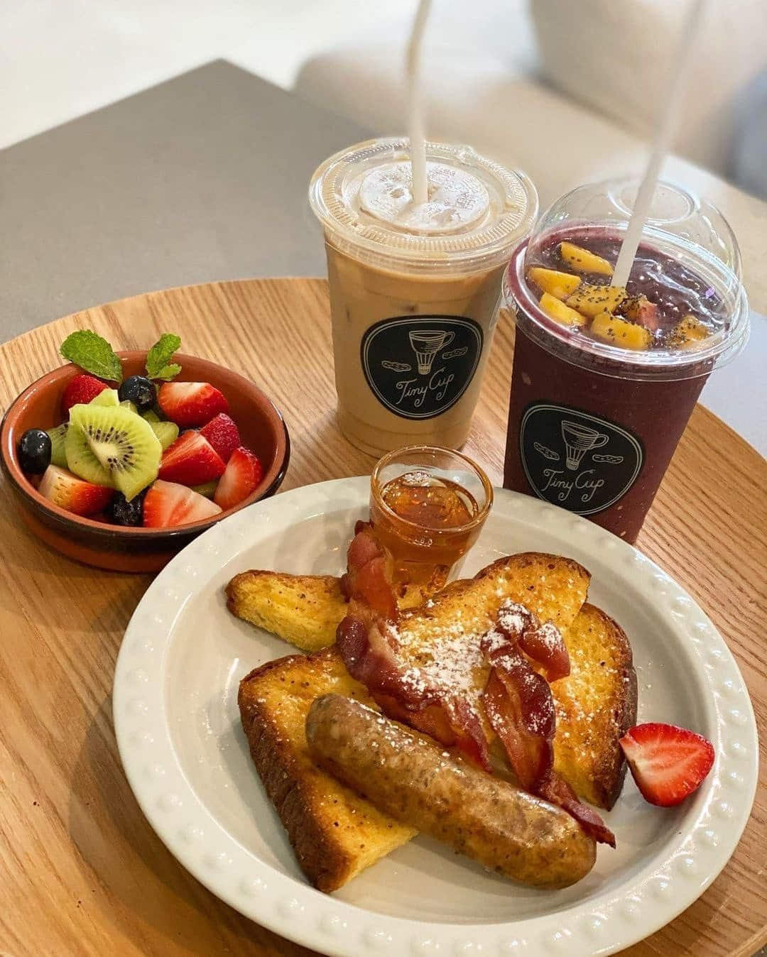 Tiny Cup Café