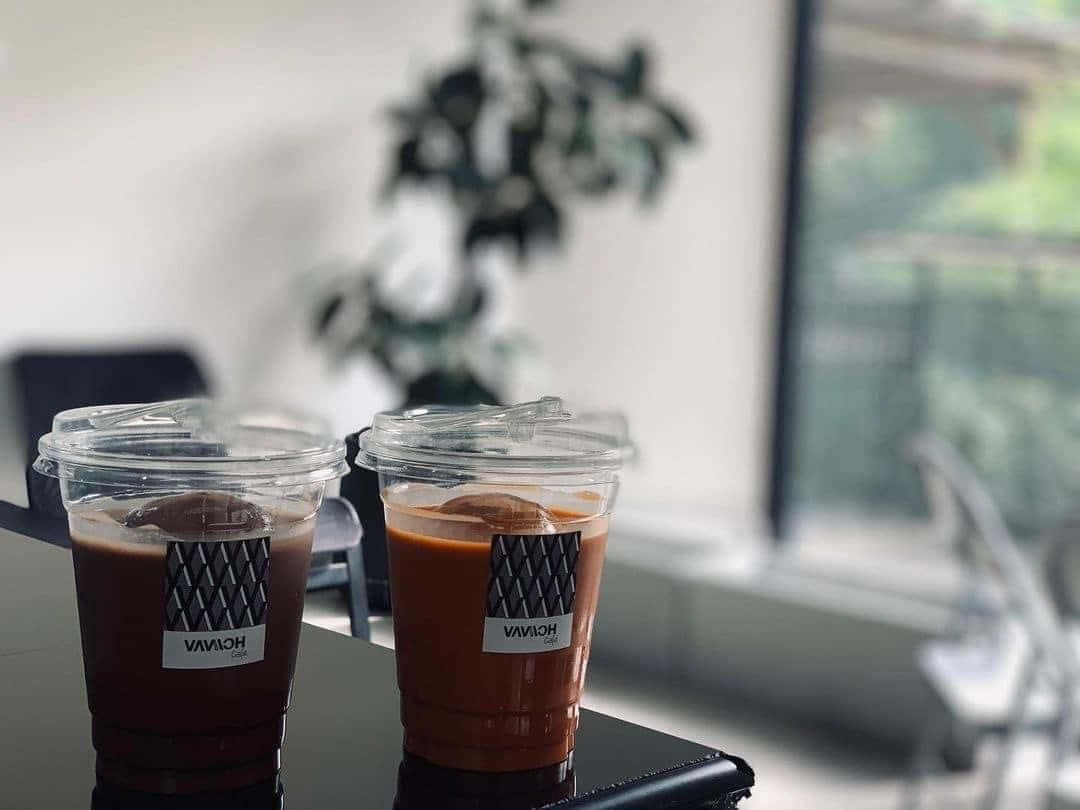Vanich gallery & café 
