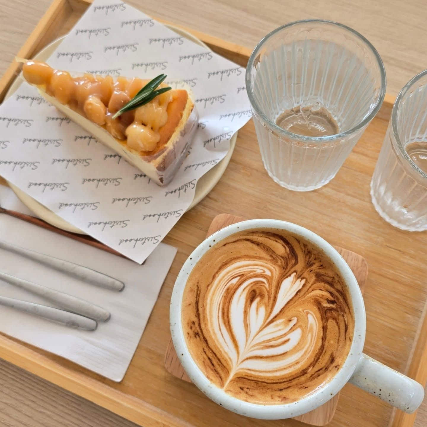Sisterhood Café 