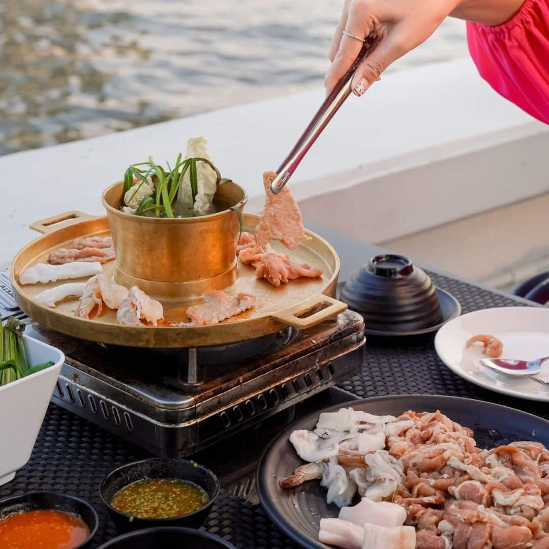 สาริน คาเฟ่ แอนด์ ริเวอร์ เทอร์เรซ
