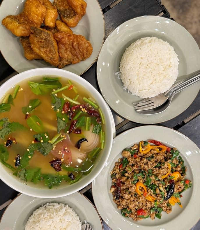 กะเพราตาแป๊ะ