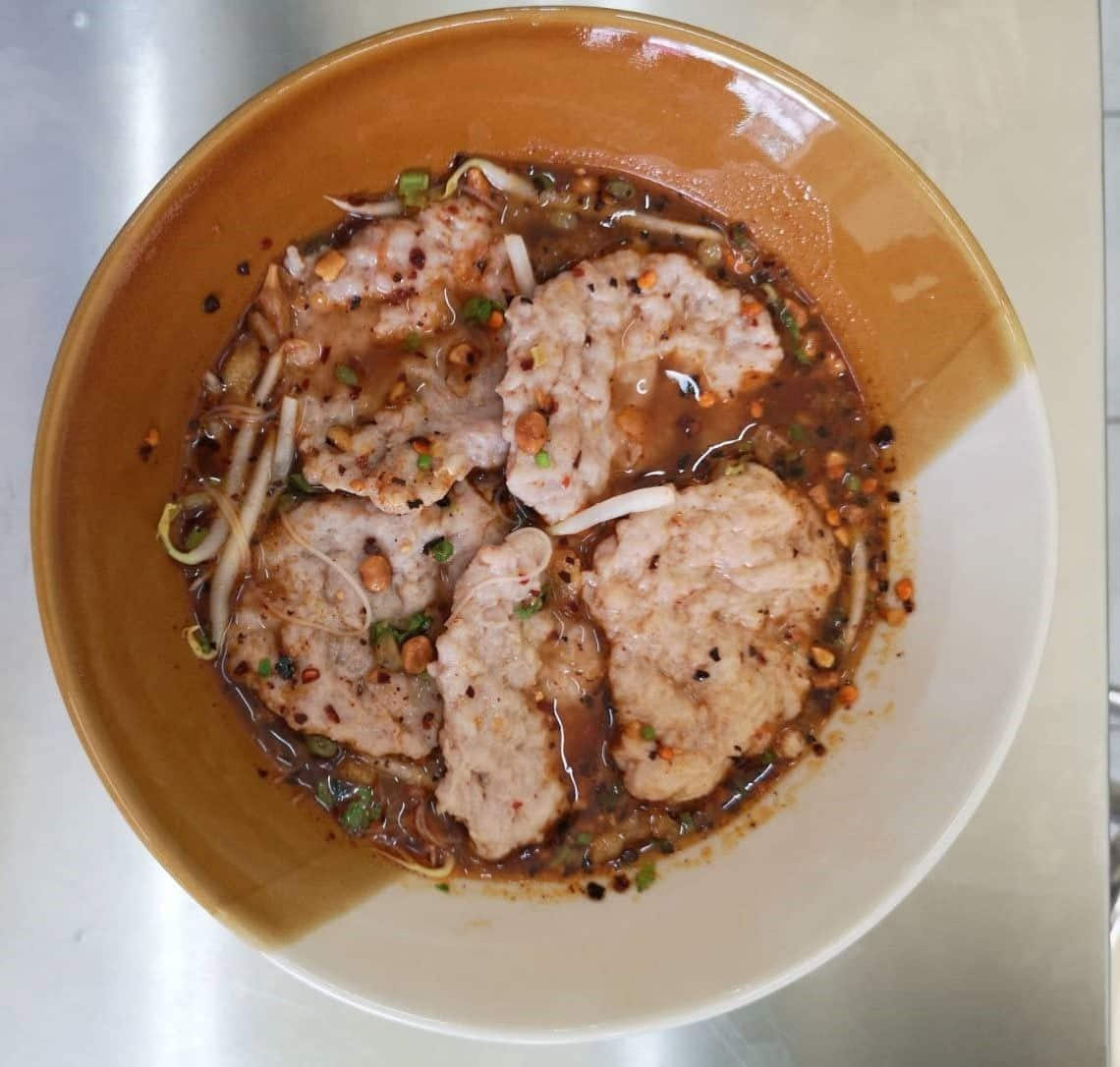 ร้านเปลวนครปฐม ก๋วยเตี๋ยวต้มยำโบราณ สาทร
