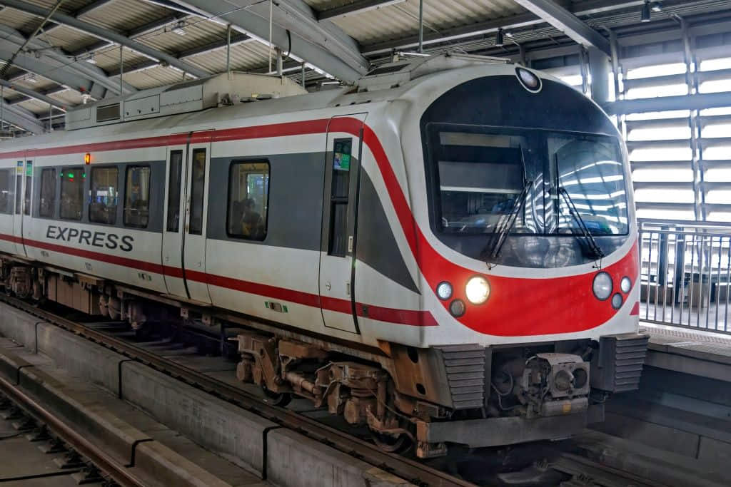 เดินทางไปสุวรรณภูมิด้วย รถไฟฟ้าแอร์พอร์ตลิงก์ (Airport Rail Link) ดีอย่างไร