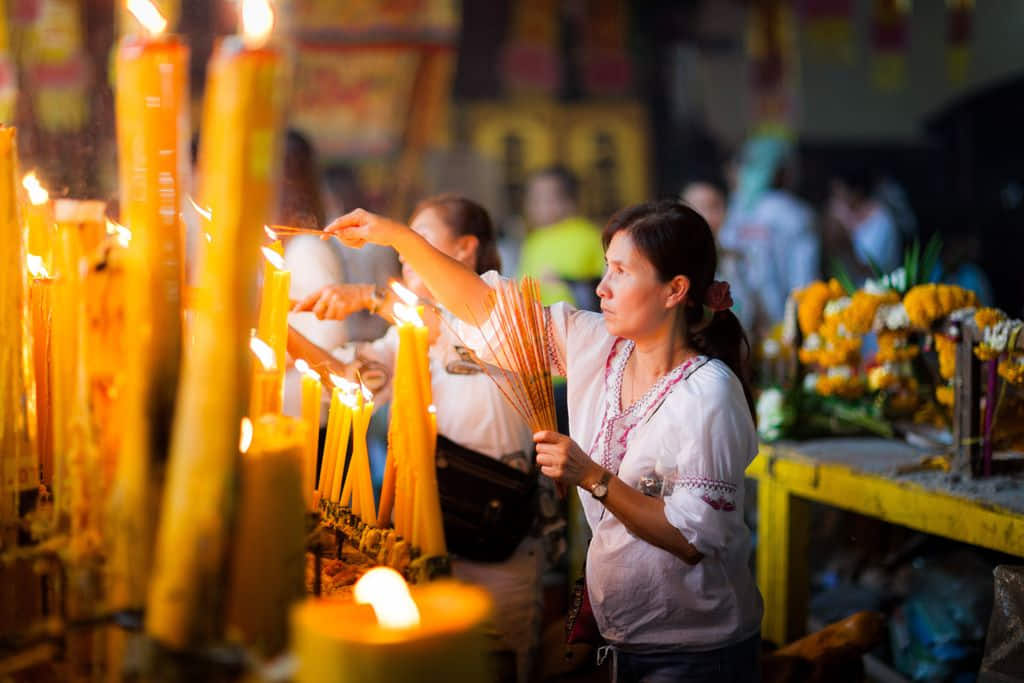 คาถาเรียกลูกค้า หลวงพ่อฤาษีลิงดำ ที่ถูกต้องสวดอย่างไร