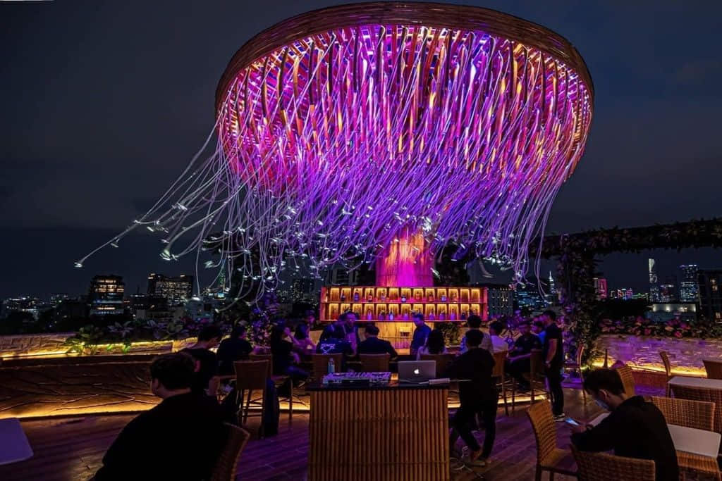 ร้านเหล้าทองหล่อ Tichuca Rooftop Bar