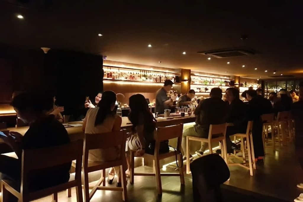 ร้านเหล้าทองหล่อ Thaipioka Thonglor