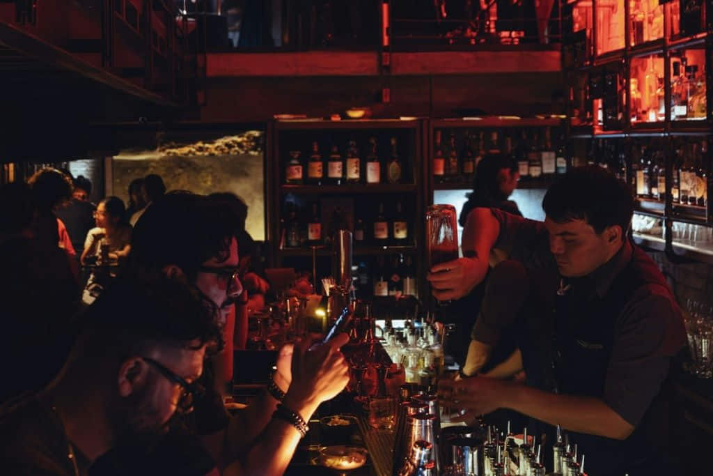 ร้านเหล้าเอกมัย Rabbit Hole