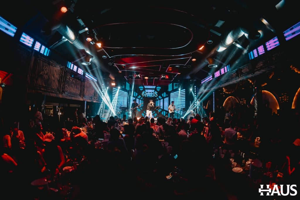 ร้านเหล้าเอกมัย Haus Bangkok