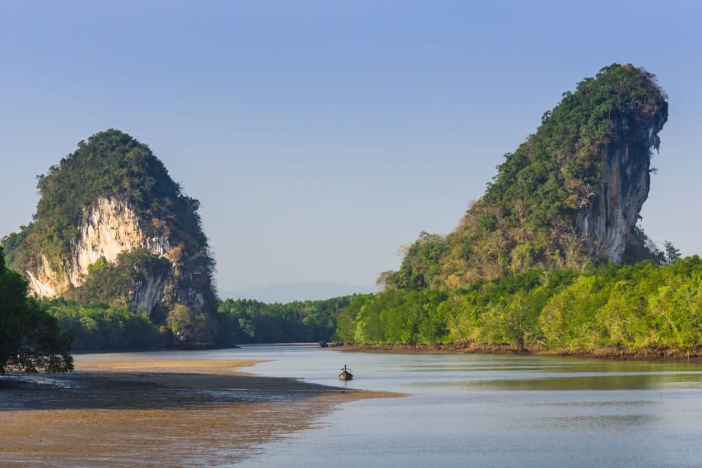 ที่เที่ยวกระบี่ เขาขนาบน้ำ