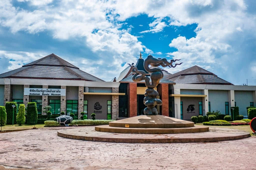 ที่เที่ยวกระบี่ หอศิลป์กระบี่