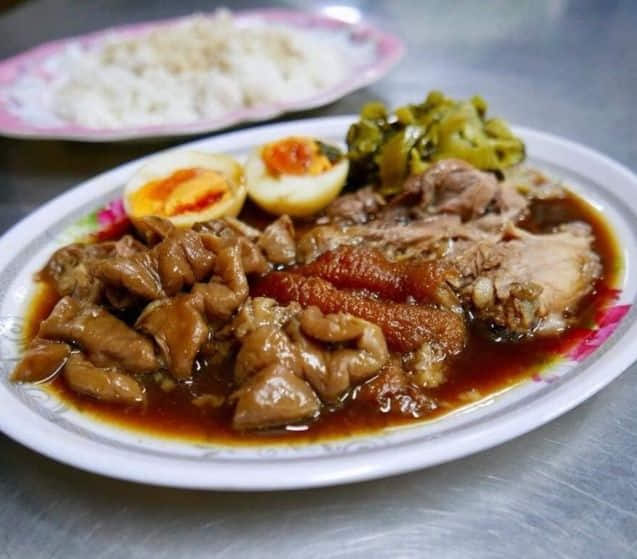 ขาหมูเทวดา บางรัก 