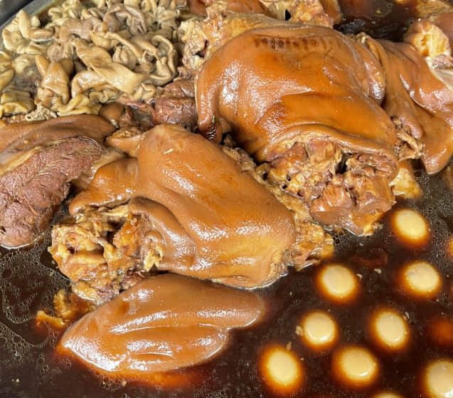 ขาหมูตรอกซุงบางรัก 