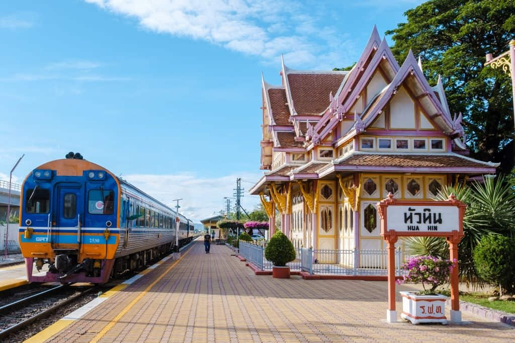 ที่เที่ยวหัวหิน สถานีรถไฟหัวหิน