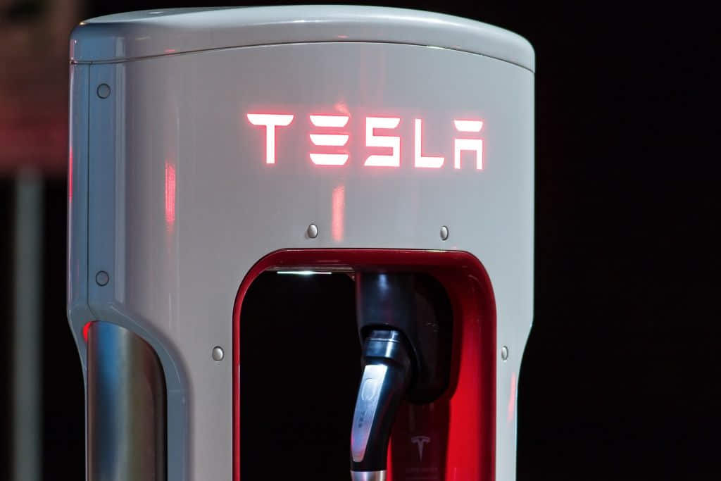 หัวชาร์จรถไฟฟ้า Tesla / NACS ได้รับการยอมรับในสหรัฐอเมริกา