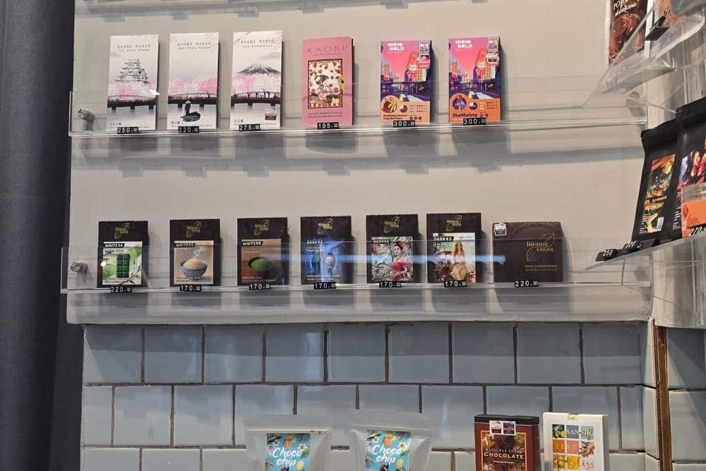 Choch Songwat คาเฟ่ทรงวาดที่เด่นเรื่อง Specialty Chocolate