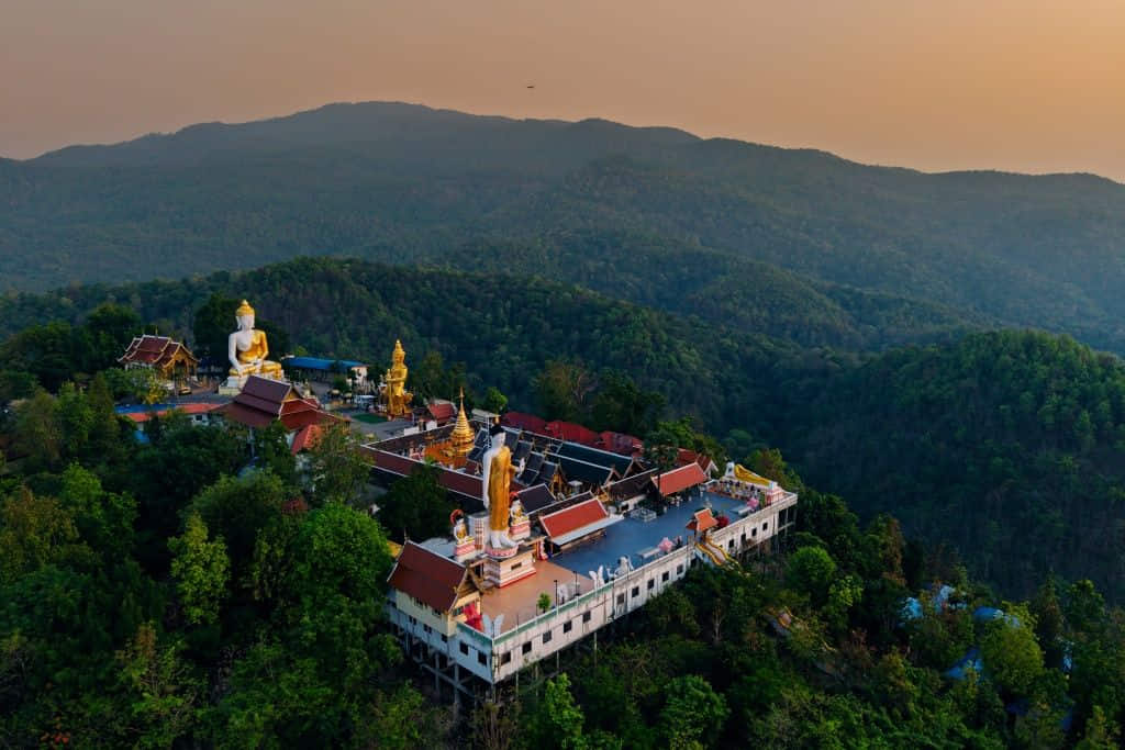 ลานชมวิววัดพระธาตุดอยคำ ที่เที่ยวเชียงใหม่สายมูใกล้เมือง