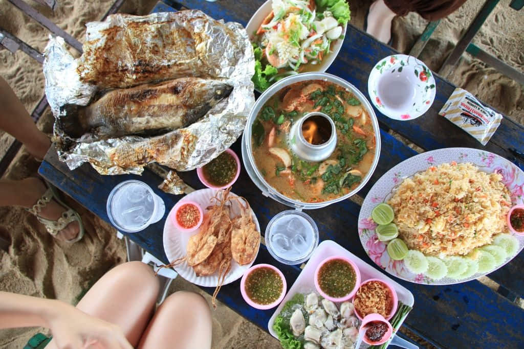 ไปกินอาหารทะเลพัทยาช่วงไหนดีที่สุด?