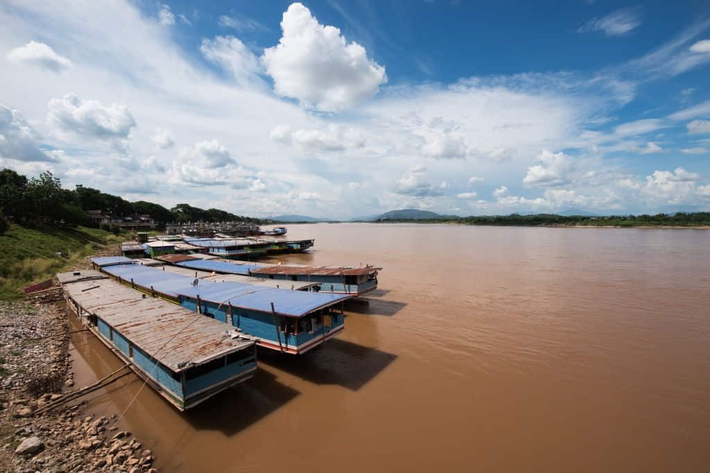 เรือประมงและวิถีริมน้ำที่ชุมชนบ้านสบรวก อำเภอเชียงแสน