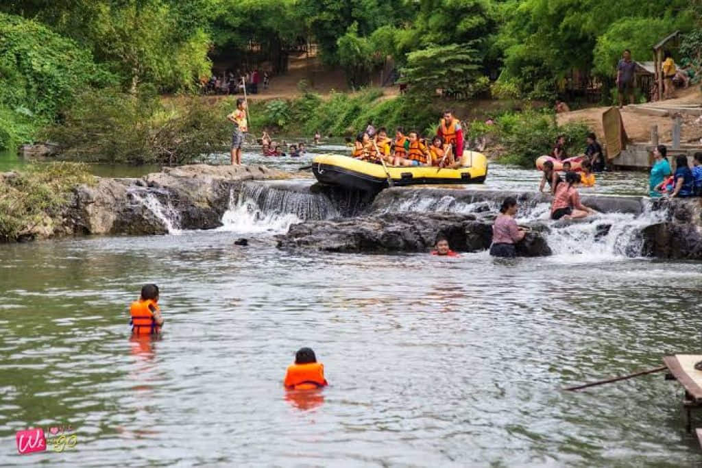 การล่องแก่งบนคลองพระสะทึง บ้านทับหลวง จังหวัดสระแก้ว