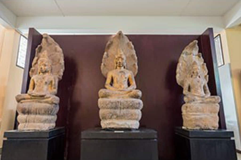 พระพุทธรูปและโบราณวัตถุในพิพิธภัณฑสถานแห่งชาติ ชัยนาทมุนี