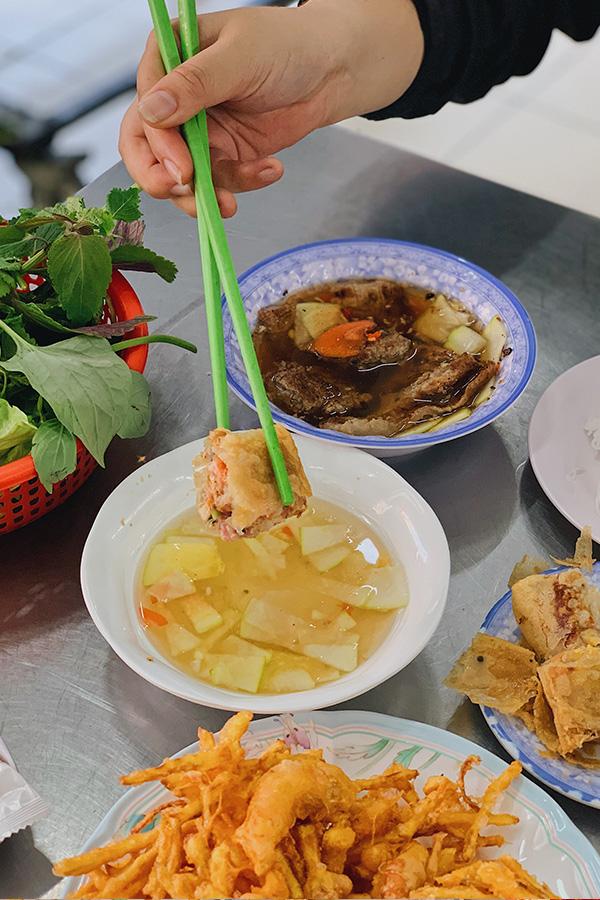 Ảnh 11: Nem cua bể chất lượng