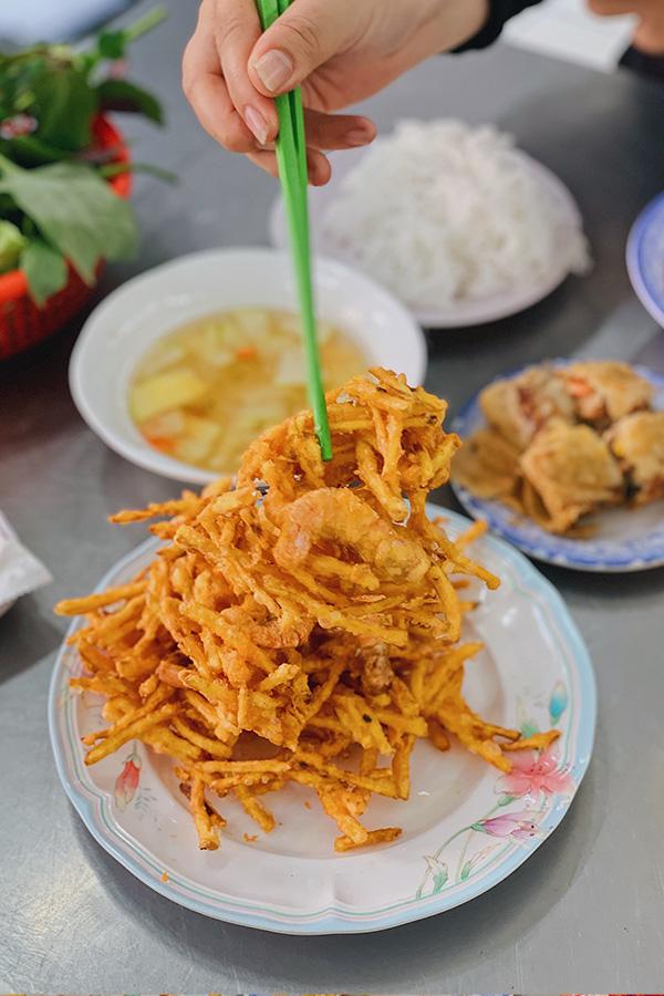 Ảnh 10: Bánh tôm chiên Hà Nội