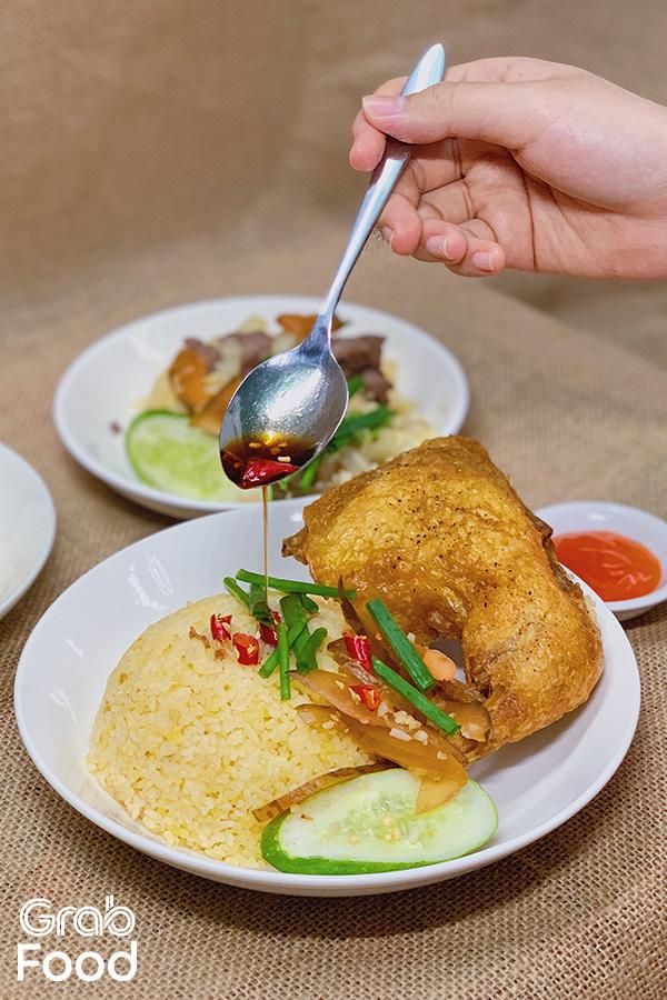 cơm gà gần đây