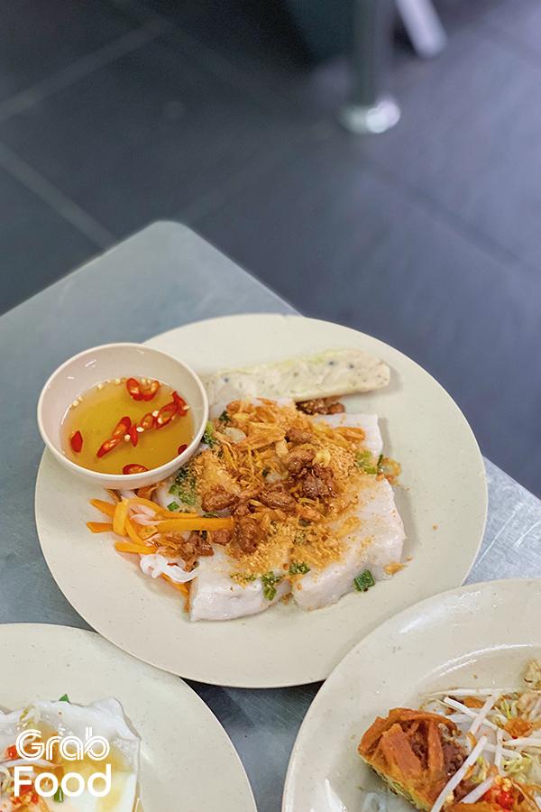 ăn trưa Sài Gòn