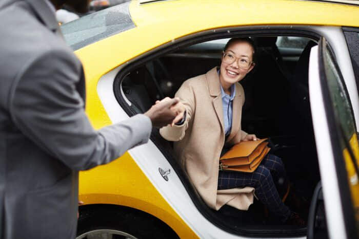 How Taxi Booking Apps Are Changing the Way We Travel