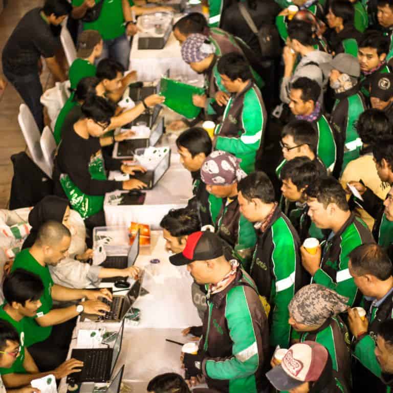 Sambut HUT RI Ke74, GrabBike Sebar Semangat Perjuangan